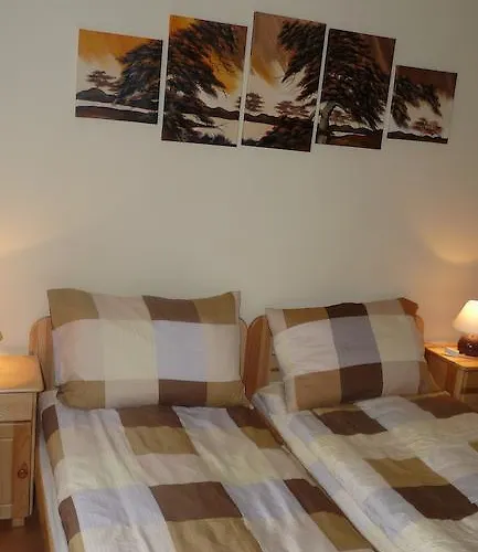 Pokoje Goscinne * مارونجوفو